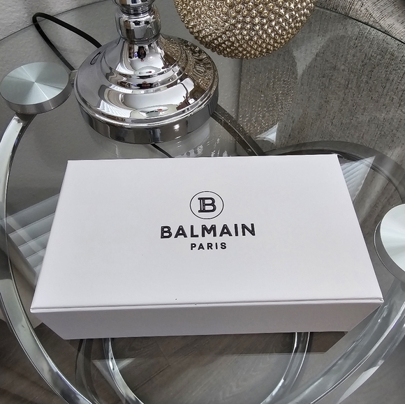 Balmain 55mm Cat Eye Sunglasses. - Picture 11 of 16